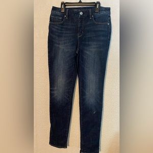 Chico’s | Slimming girlfriend slim leg fit | Size 0